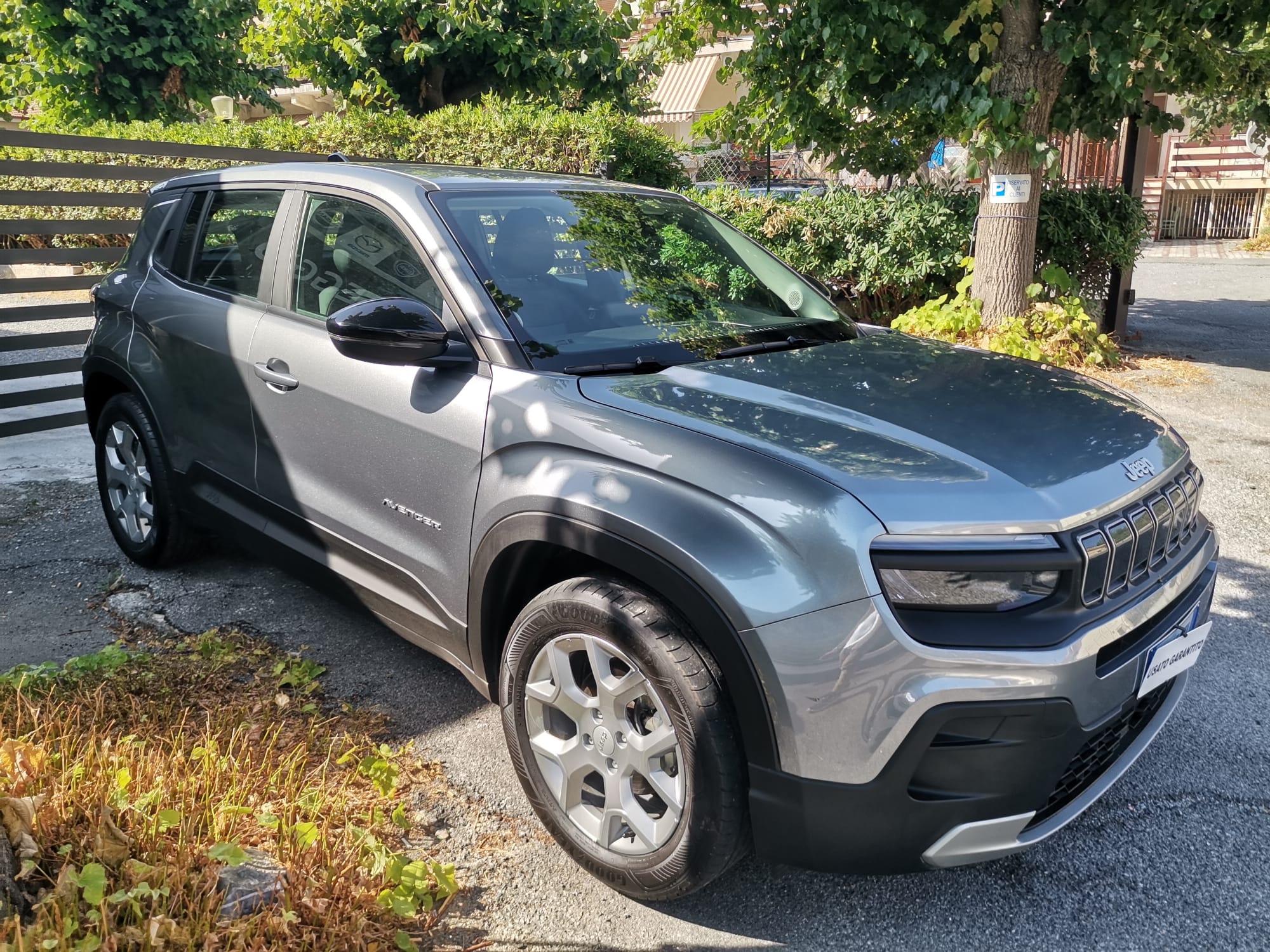 JEEP AVENGER ALTITUDE 12 T 100CV 2024 39900 KM – 17490 €